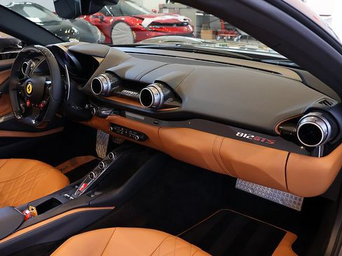 Certified 2022 Ferrari 812 GTS RWD image 19