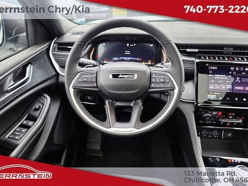 New 2026 Jeep Grand Cherokee L Laredo AWD/4WD image 7