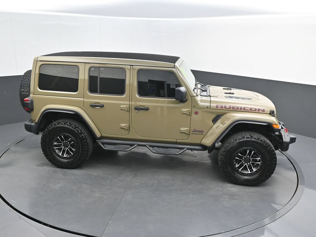 Used 2025 Jeep Wrangler Unlimited Rubicon AWD/4WD image 36