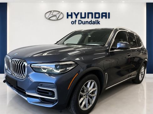Used 2022 BMW X5 xDrive45e AWD/4WD image 3