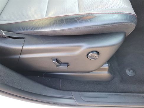 Used 2023 Dodge Durango GT image 39