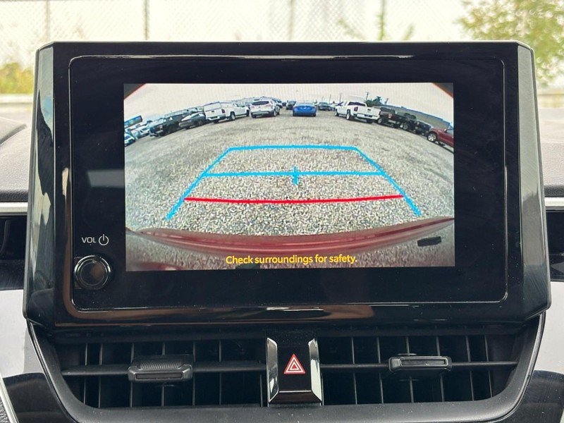 Used 2025 Toyota Corolla LE FWD image 23
