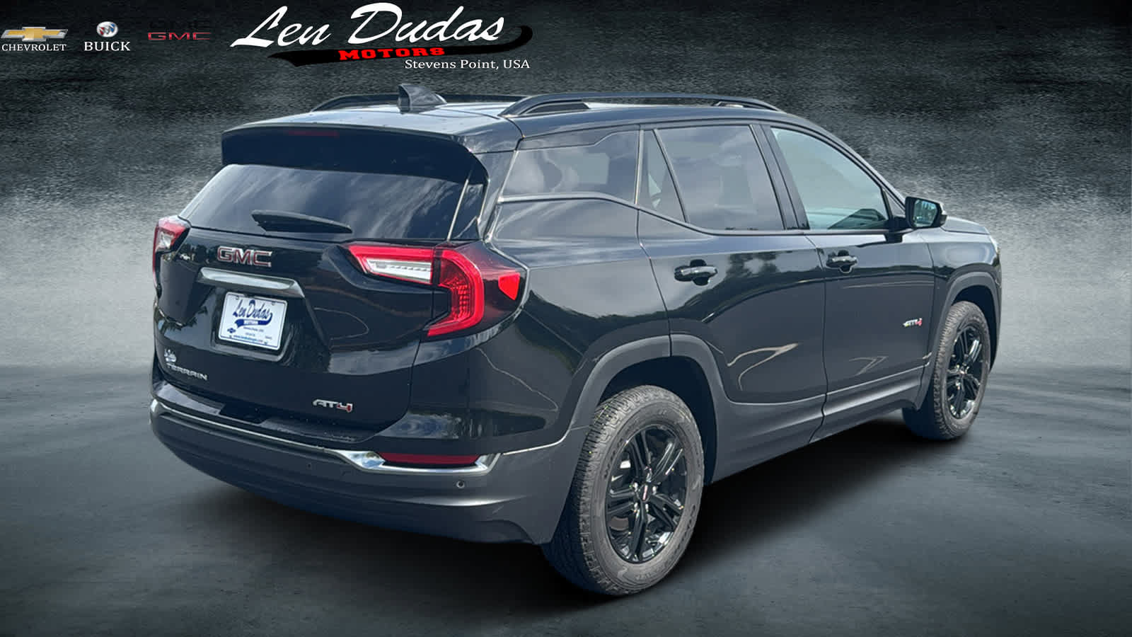 Used 2024 GMC Terrain AT4 w/ LPO, Floor Liner Package AWD/4WD image 4