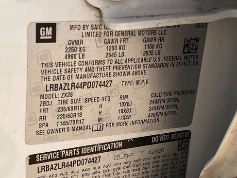 Used 2023 Buick Envision Preferred image 35