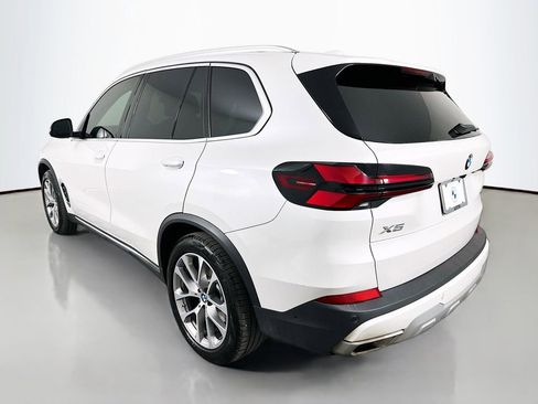 Certified 2024 BMW X5 xDrive40i w/ Premium Package image 7