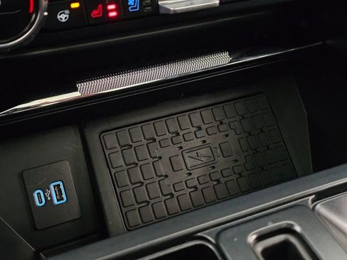 Used 2024 Ford F150 Raptor image 13