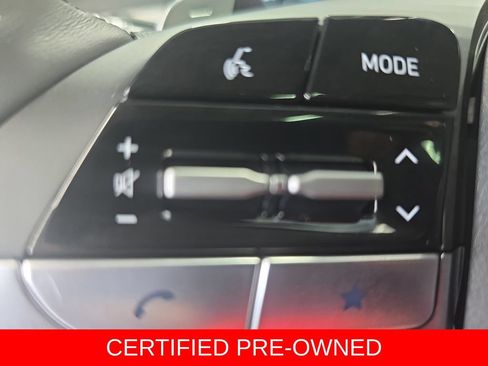 Certified 2024 Hyundai Tucson Limited AWD/4WD image 17