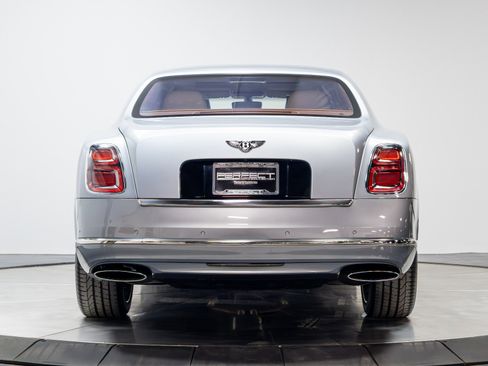 Used 2017 Bentley Mulsanne Speed image 56