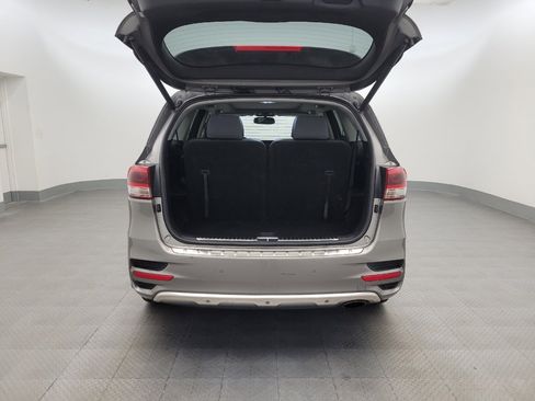 Used 2016 Kia Sorento SX FWD image 29
