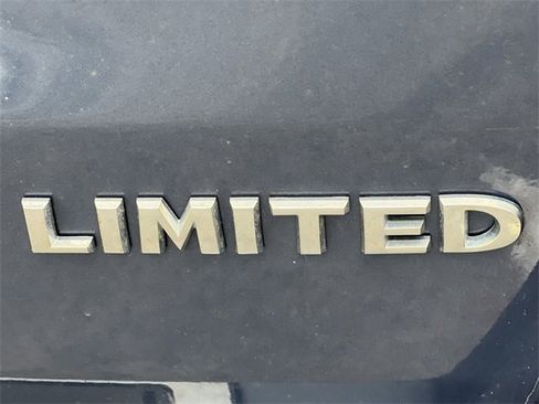 Used 2020 Jeep Grand Cherokee Limited w/ Luxury Group II image 11