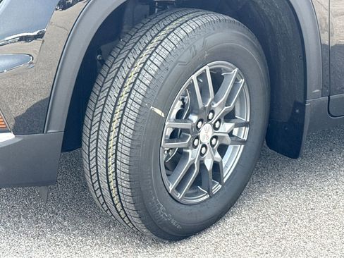 New 2026 GMC Acadia Elevation image 25