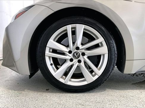 Used 2023 Lexus IS 300 w/ Comfort Package RWD image 8