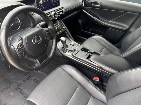 Used 2021 Lexus IS 300 w/ Comfort Package RWD image 4
