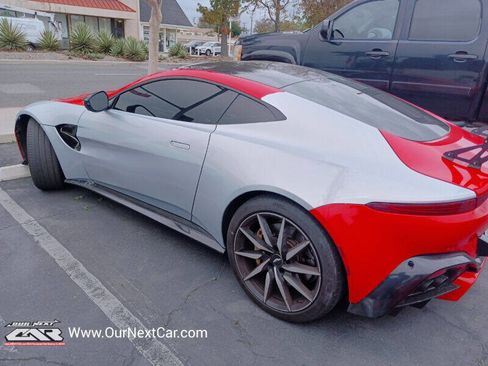 Used 2019 Aston Martin V8 Vantage Coupe image 27