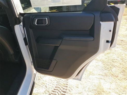 New 2025 Ford Bronco Badlands image 31