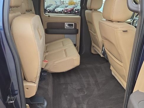 Used 2014 Ford F150 Lariat w/ Lariat Chrome Package image 30