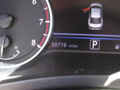 Used 2025 Nissan Sentra SV FWD image 25