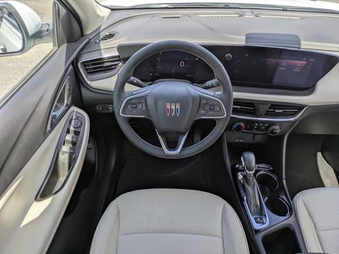 Used 2024 Buick Encore GX Preferred FWD image 14