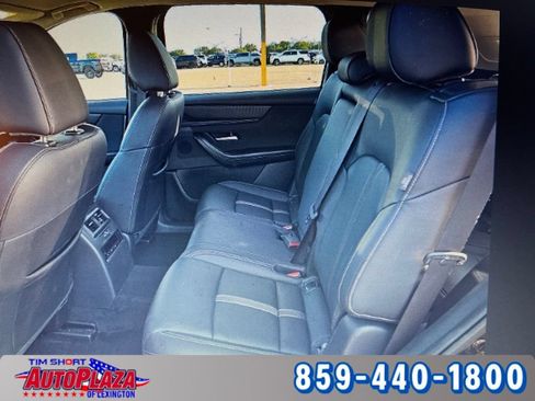 Used 2025 MAZDA CX-90 3.3 Turbo w/ Select Package AWD/4WD image 10