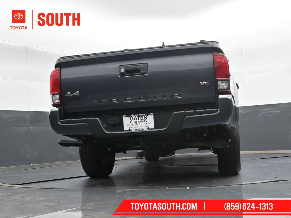 Used 2023 Toyota Tacoma SR AWD/4WD image 31