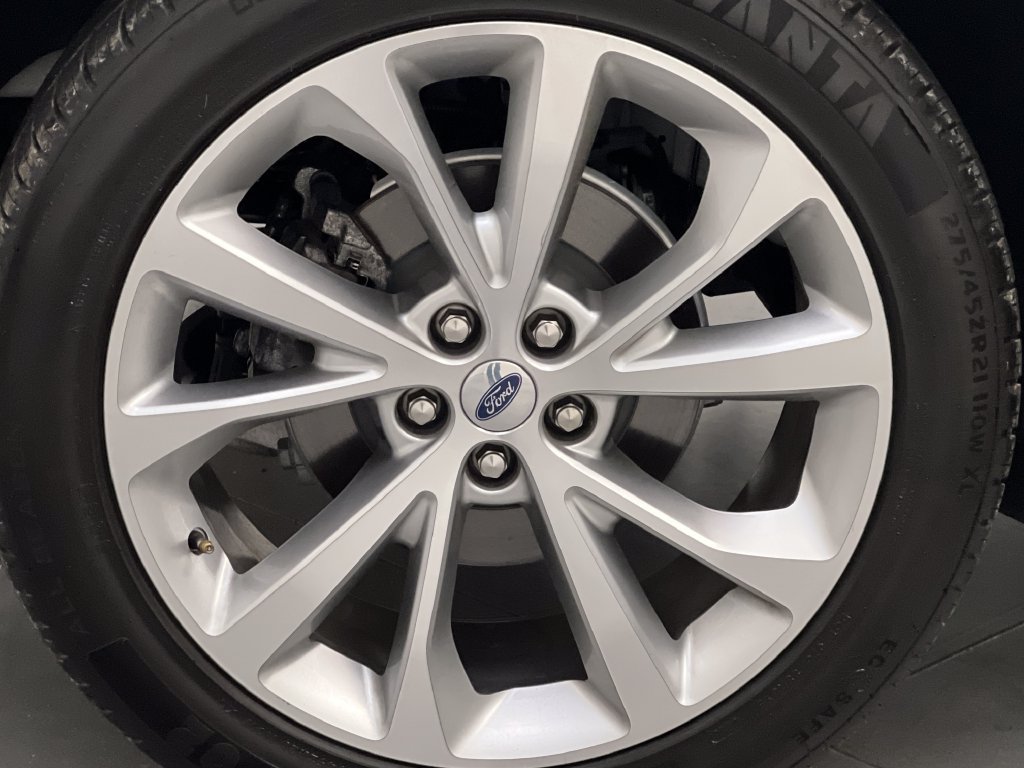 Used 2023 Ford Explorer Platinum w/ Technology Package AWD/4WD image 81