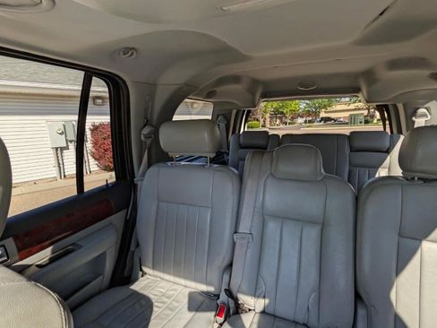 Used 2004 Lincoln Navigator Luxury AWD/4WD image 22