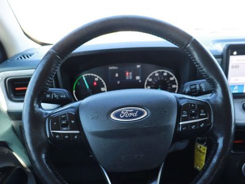 Used 2022 Ford Maverick XLT w/ XLT Luxury Package image 17