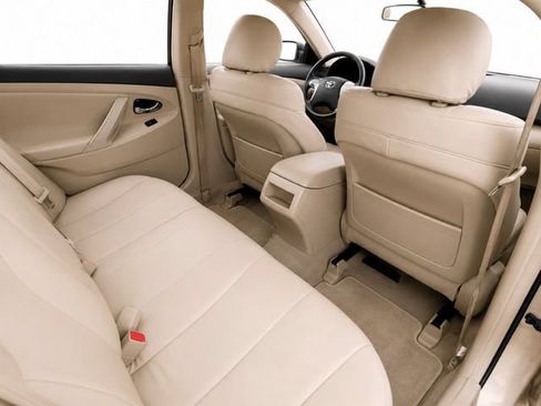 Used 2008 Toyota Camry FWD image 16
