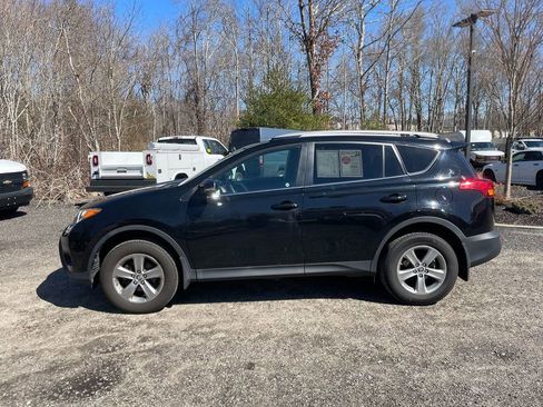 Used 2015 Toyota RAV4 XLE image 9