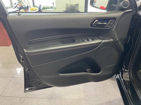 Used 2025 Dodge Durango GT w/ Blacktop Package image 24