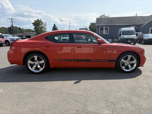 Used 2008 Dodge Charger R/T RWD image 6