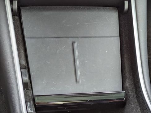 Used 2020 Tesla Model 3 Standard Range Plus image 29