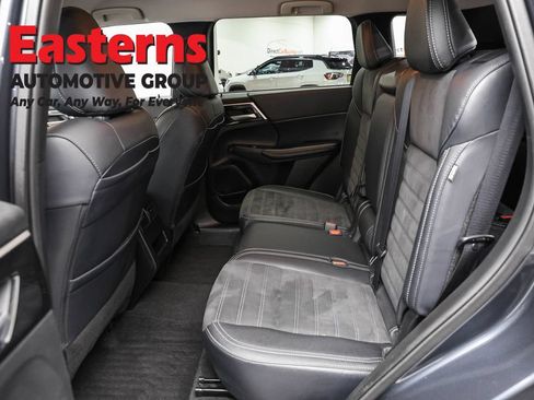 Used 2024 Mitsubishi Outlander SE AWD/4WD image 21