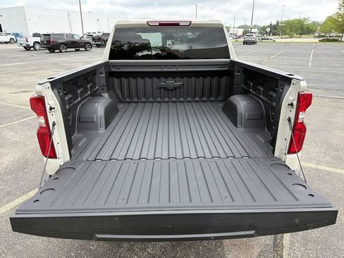 New 2026 Chevrolet Silverado 1500 RST AWD/4WD image 32