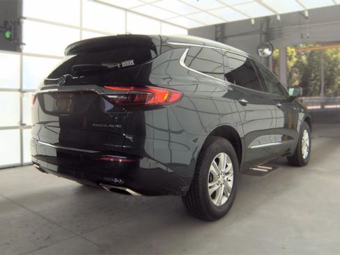 Used 2019 Buick Enclave Essence FWD image 4
