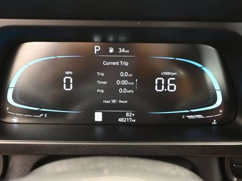 Used 2025 Hyundai Elantra Sport FWD image 36