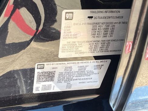 New 2026 GMC Sierra 1500 SLT image 33