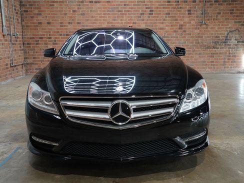 Used 2011 Mercedes-Benz CL 550 4MATIC w/ Sport Pkg Plus One image 5