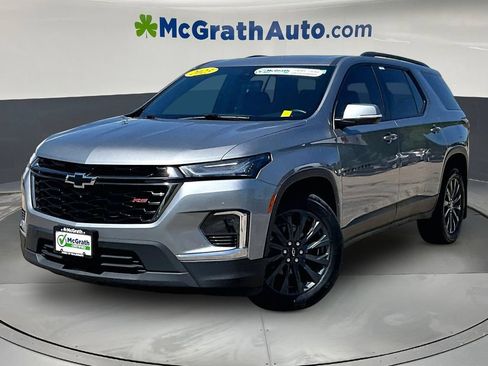 Used 2023 Chevrolet Traverse RS AWD/4WD image 3