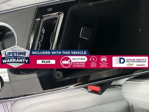 Used 2026 Cadillac Lyriq Premium Luxury image 20