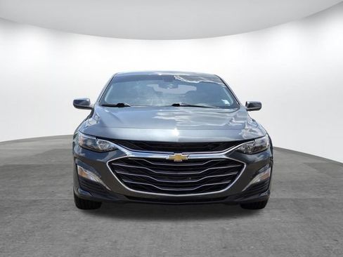 Used 2021 Chevrolet Malibu LT FWD image 2