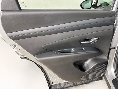 Used 2025 Hyundai Tucson SEL FWD image 25