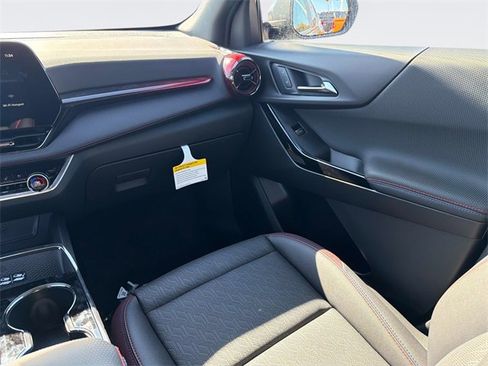 New 2026 Chevrolet Equinox RS w/ Convenience Package III image 16