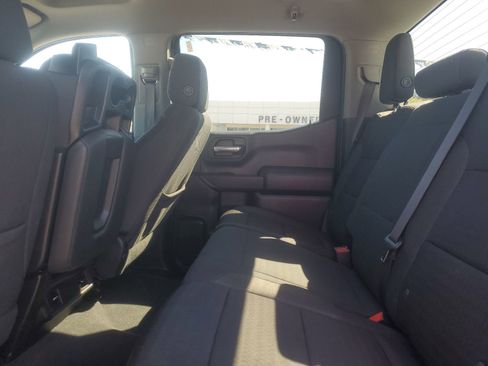 Used 2023 Chevrolet Silverado 1500 Custom image 12