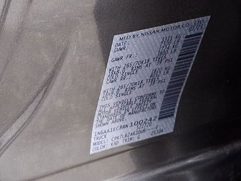 Used 2024 Nissan Titan SV w/ Accessory Utility Package image 28