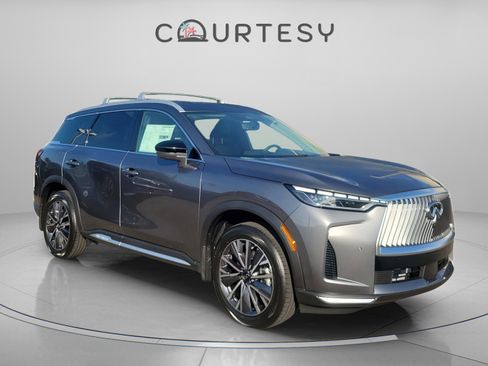 Certified 2026 INFINITI QX60 Luxe w/ Cargo Package image 5