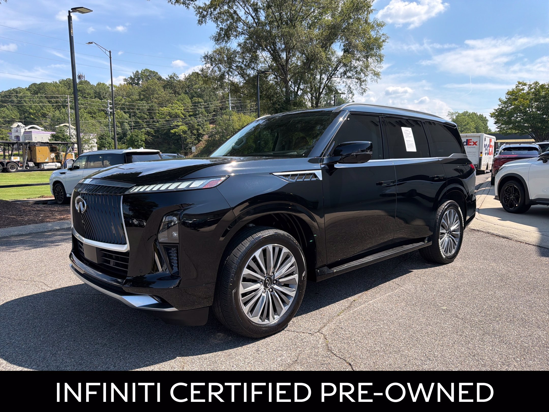 Certified 2025 INFINITI QX80 Luxe RWD image 5