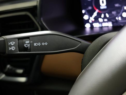 Used 2024 GMC Canyon AT4 w/ AT4 Premium Package image 28