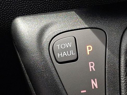 Used 2024 RAM ProMaster 2500 w/ Safety Group FWD image 19