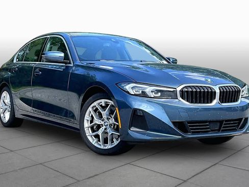 Used 2025 BMW 330i xDrive Sedan AWD/4WD image 3